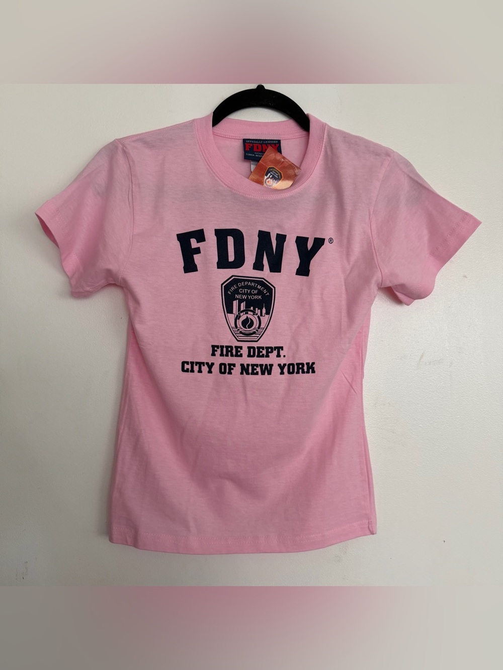 Kids’ FDNY Fire Department City of New York Pink T-Shirt Size M 10-12